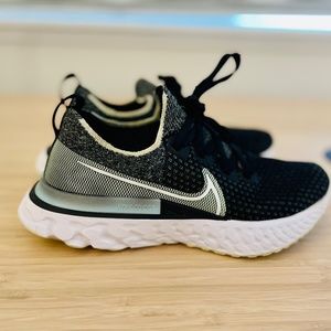 Nike React Infinity Run Flyknit Running Shoe